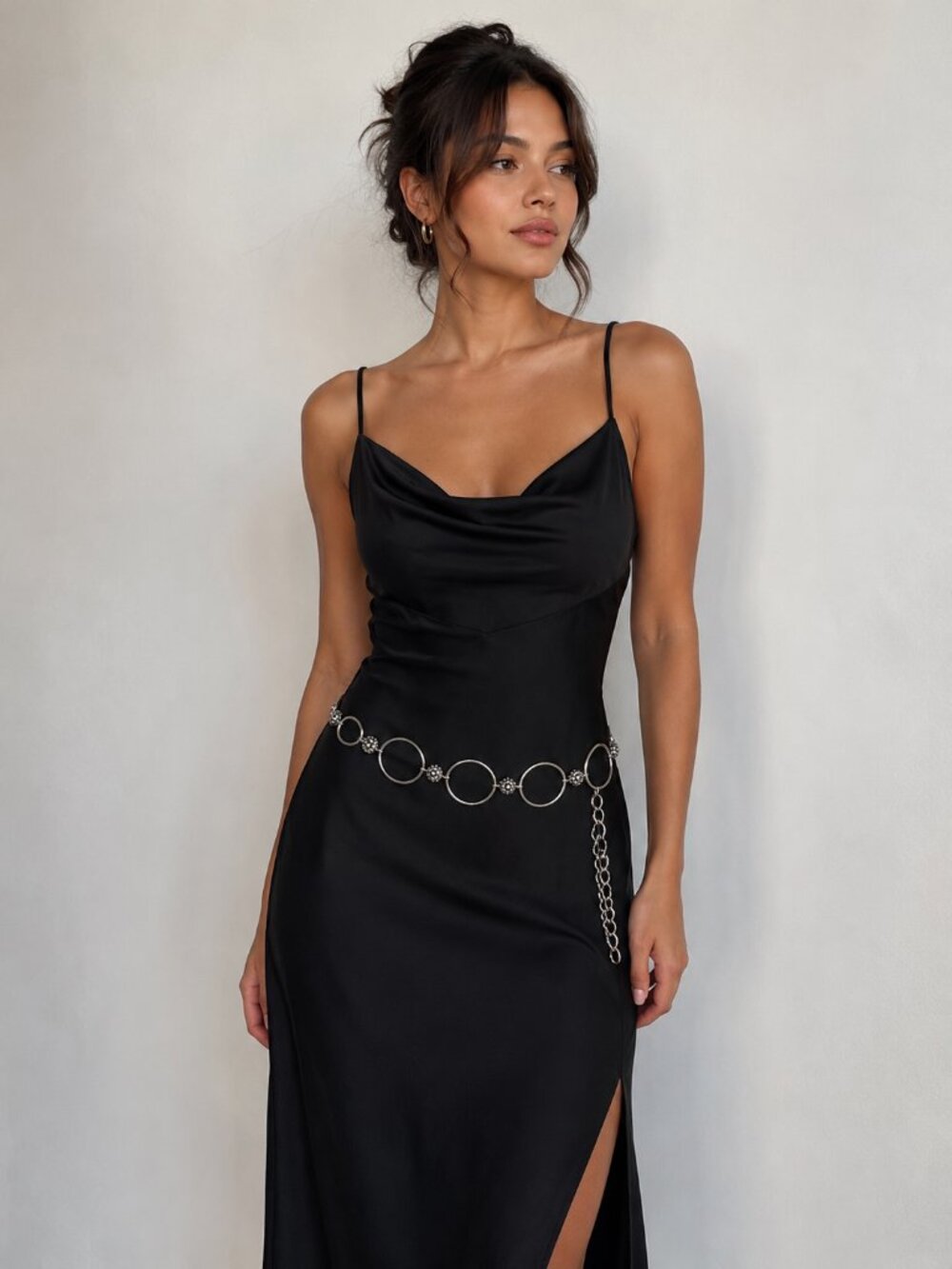 Silver tone Accent Belt with sparkling boggles
